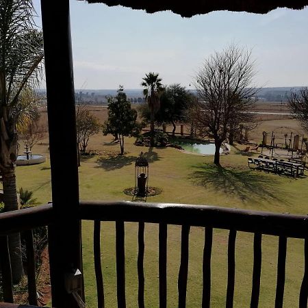 Kwena Maribane Lodge Bronkhorstspruit Ngoại thất bức ảnh