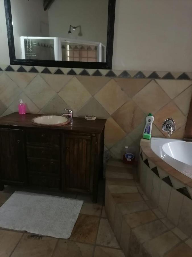Kwena Maribane Lodge Bronkhorstspruit Ngoại thất bức ảnh